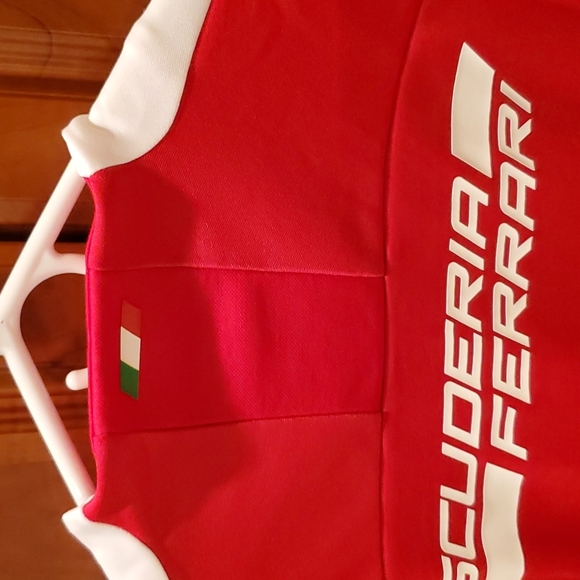 Ferrari Track Jacket - Large - NWT - Picture 10 of 10